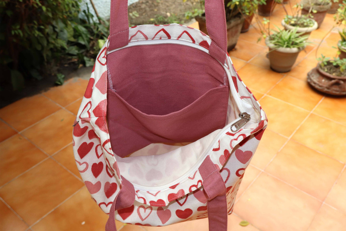 Heart Print Tote Bag – Stylish & Eco-Friendly Shopper