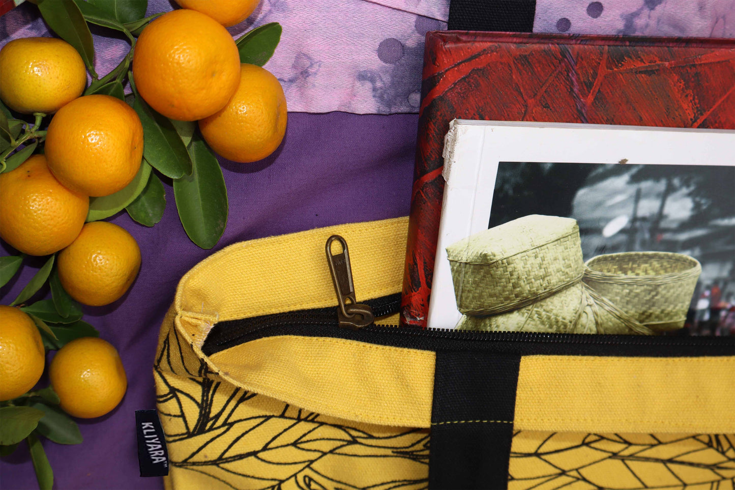 Yellow Leaf-Pattern Tote Bag – Eco-Chic Style for Everyday Adventures